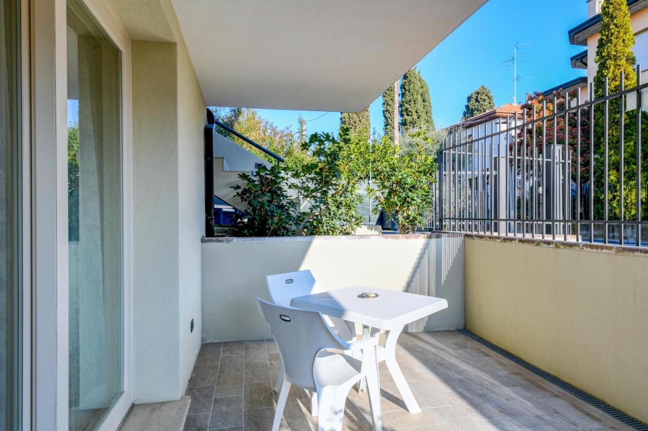 Garda Diamant Bed & Breakfast Desenzano del Garda Exterior photo