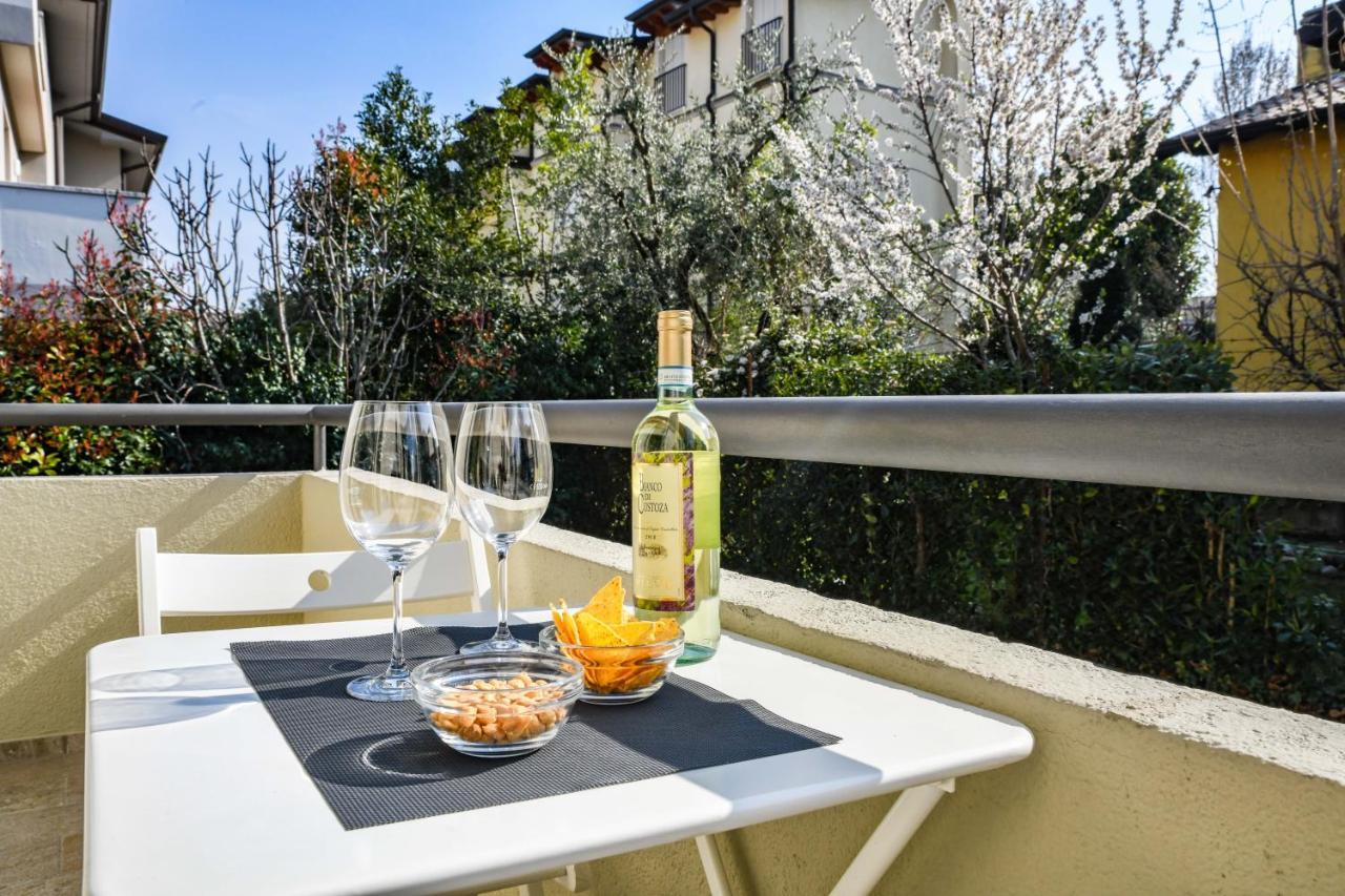 Garda Diamant Bed & Breakfast Desenzano del Garda Exterior photo