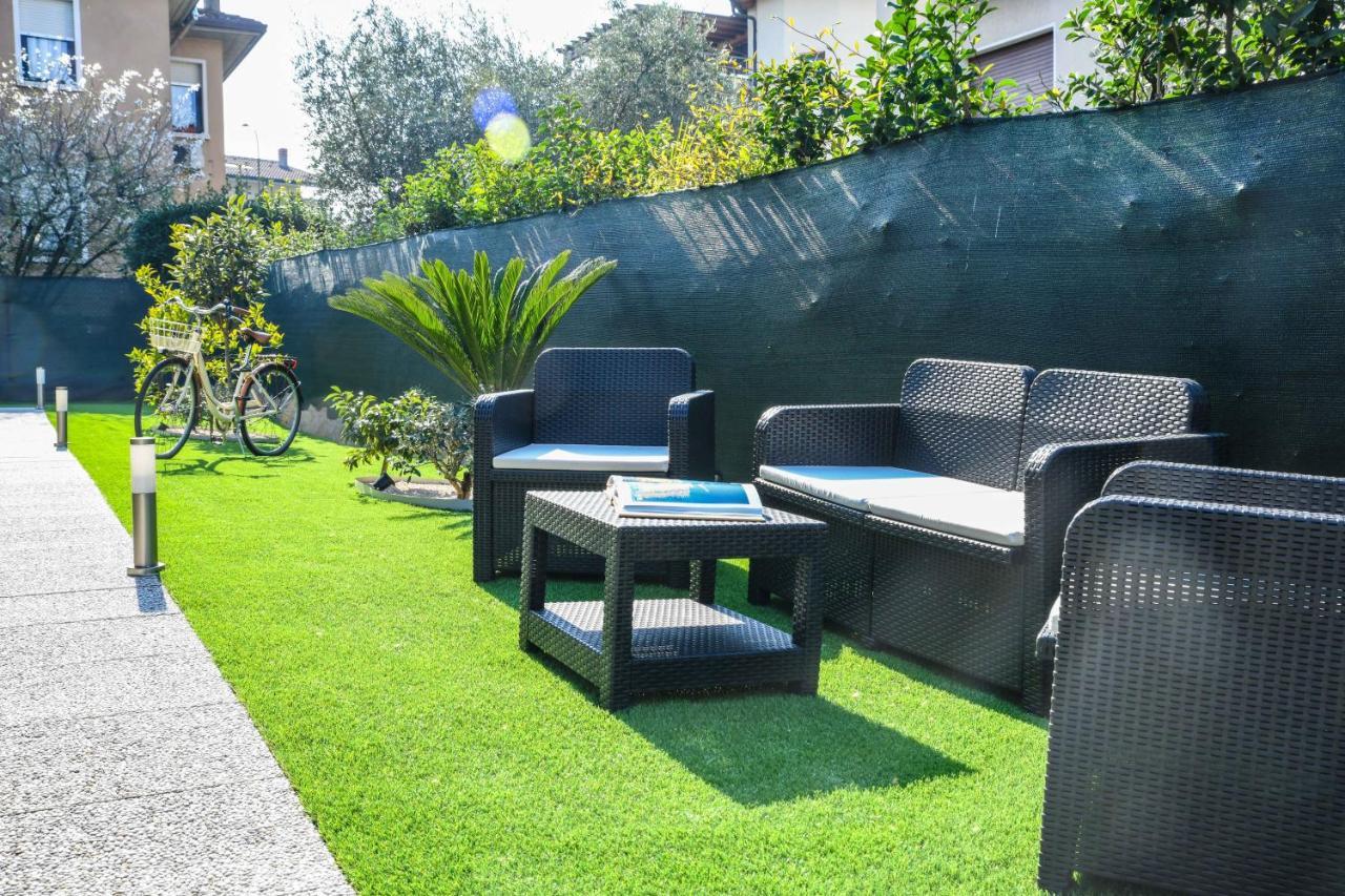 Garda Diamant Bed & Breakfast Desenzano del Garda Exterior photo