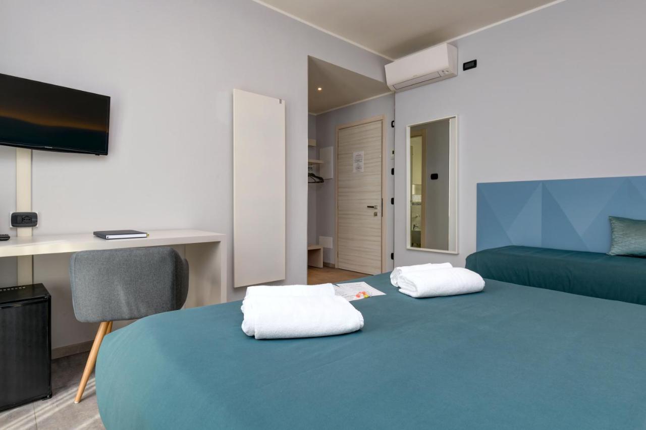 Garda Diamant Bed & Breakfast Desenzano del Garda Exterior photo